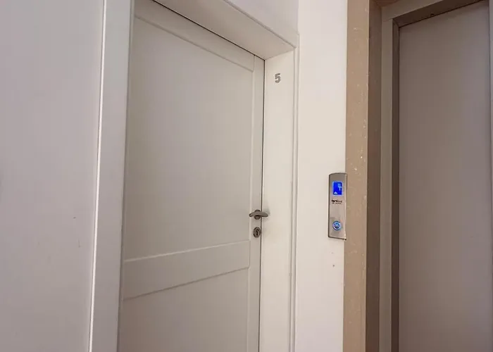 Modern 2/1 Bedroom In #5 Apartament Marsalforn