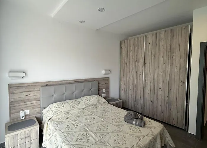 Modern 2/1 Bedroom In #5 Appartement Marsalforn